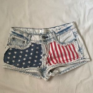 Gypsy Junkies all american denim shorts size Small